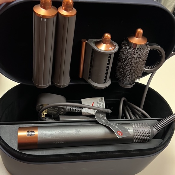 Dyson Other - Dyson Airwrap complete long